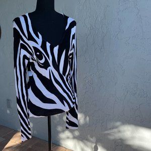 Jieke High Fashion Zebra print Women's sweater. Size S